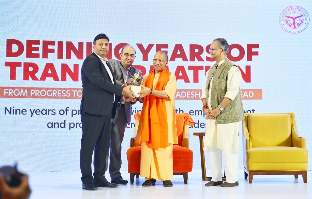 लखनऊ में आयोजित विकास संगोष्ठी में उत्तर प्रदेश के 9 वर्षों के परिवर्तन पर चर्चा, विकसित भारत और विकसित उत्तर प्रदेश के संकल्प को मिली मजबूती
