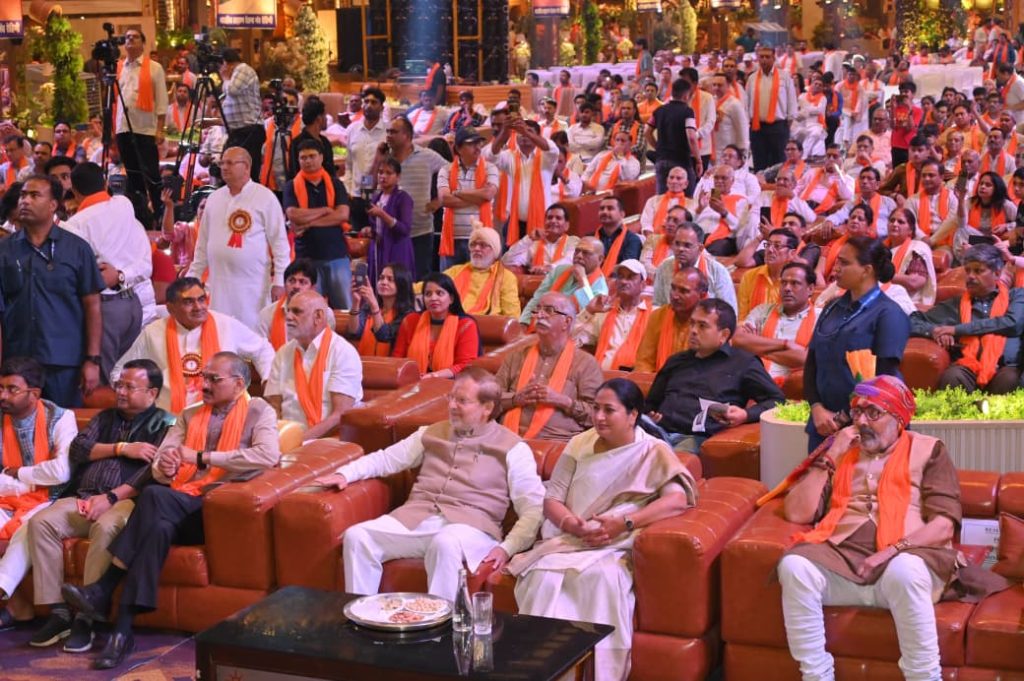 रोहिणी के जापानी पार्क में 121 फुट भगवान परशुराम प्रतिमा की मांग तेज, डॉ. अरविंद शर्मा ने सीएम रेखा गुप्ता से की चर्चा