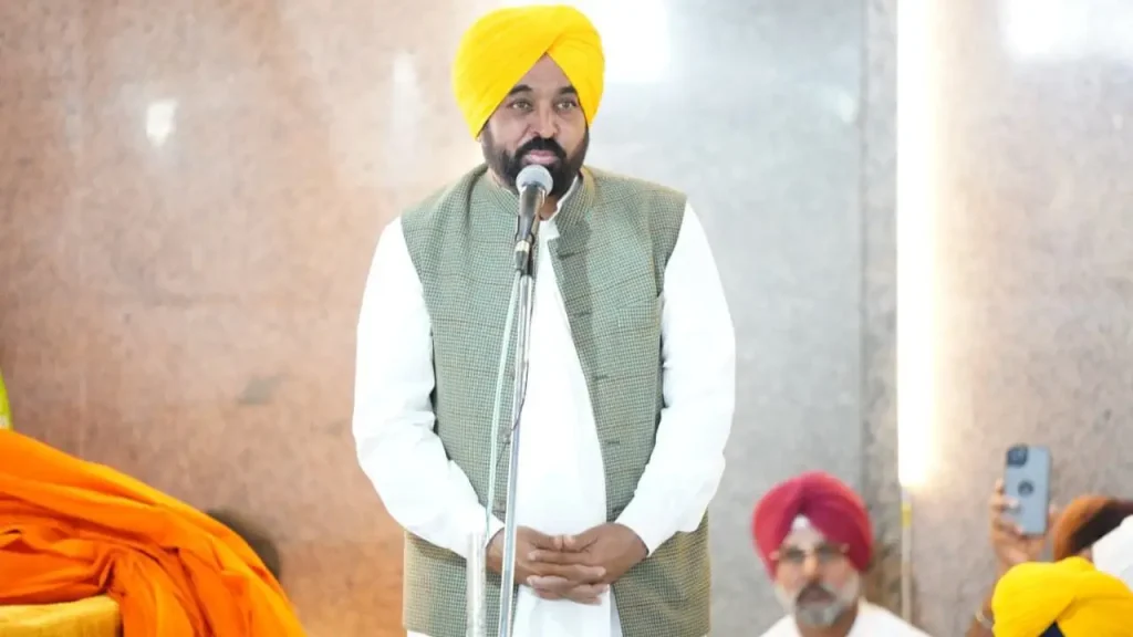 पंजाब में बेअदबी रोकने के लिए सख्त कानून लागू, गुरुद्वारा जोतीसर साहिब पहुंचे मुख्यमंत्री भगवंत सिंह मान ने केंद्र सरकार पर बोला तीखा हमला
