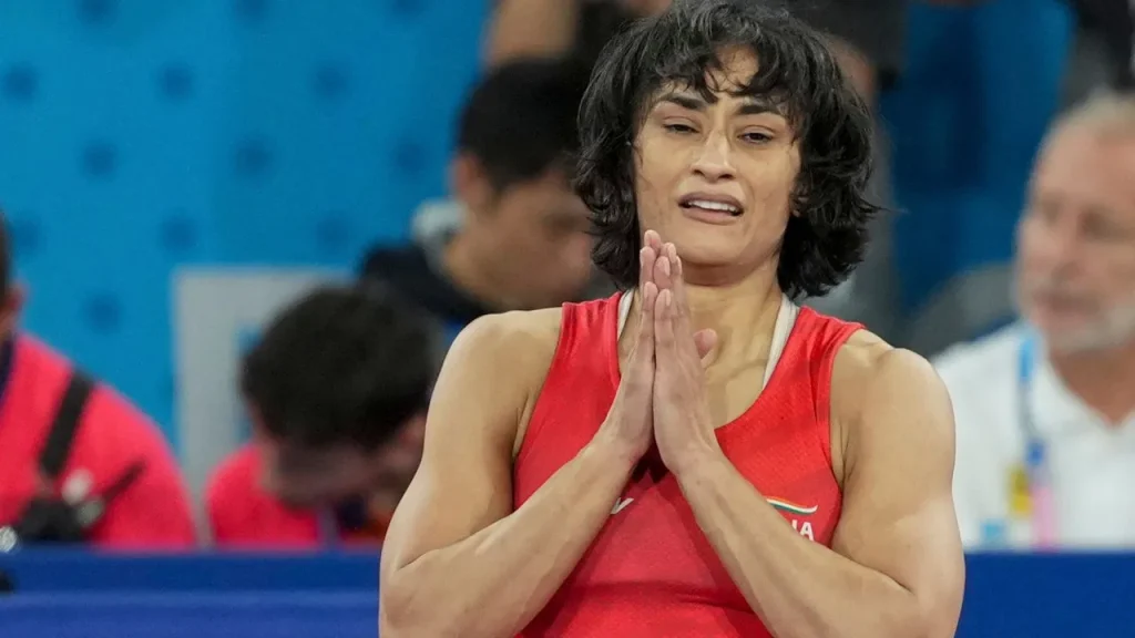 विनेश फोगाट पर बड़ा एक्शन, डोपिंग नियम उल्लंघन मामले में घरेलू प्रतियोगिताओं से अस्थायी प्रतिबंध