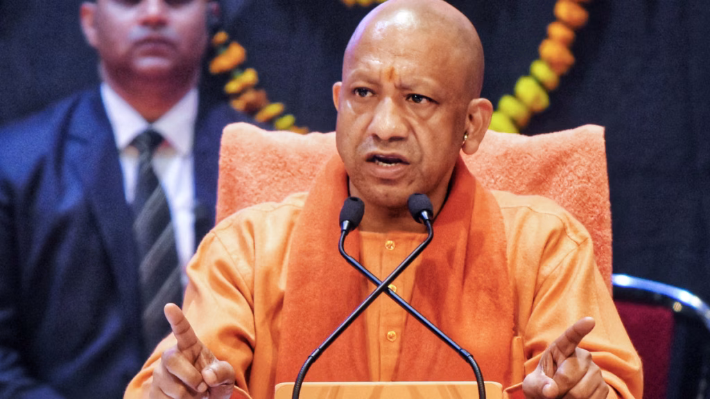 मुख्यमंत्री योगी आदित्यनाथ ने व्यापारी-हितैषी कर प्रणाली और राजस्व सुधार पर दिया जोर