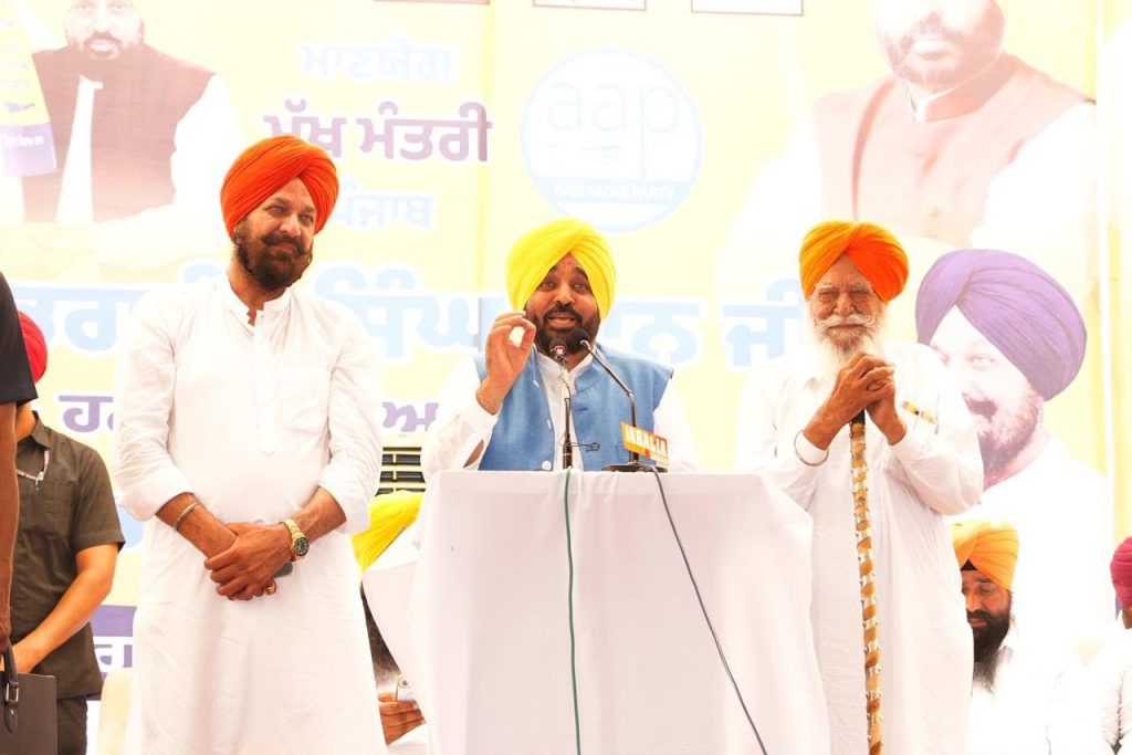 मुख्यमंत्री भगवंत सिंह मान ने कादियां हल्के में विशेष जनता कार्यक्रम में शिरकत की