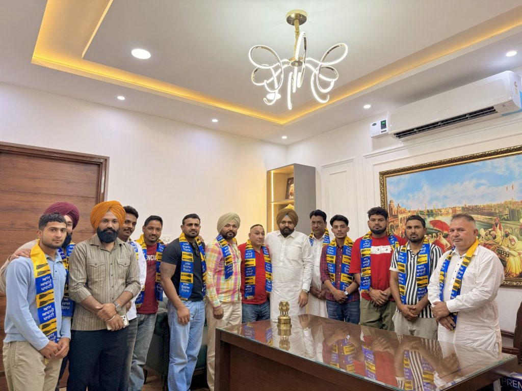 अंतरराष्ट्रीय कबड्डी स्टार आप में हुए शामिल, पार्टी की जन हितैषी नीतियों में जताया भरोसा