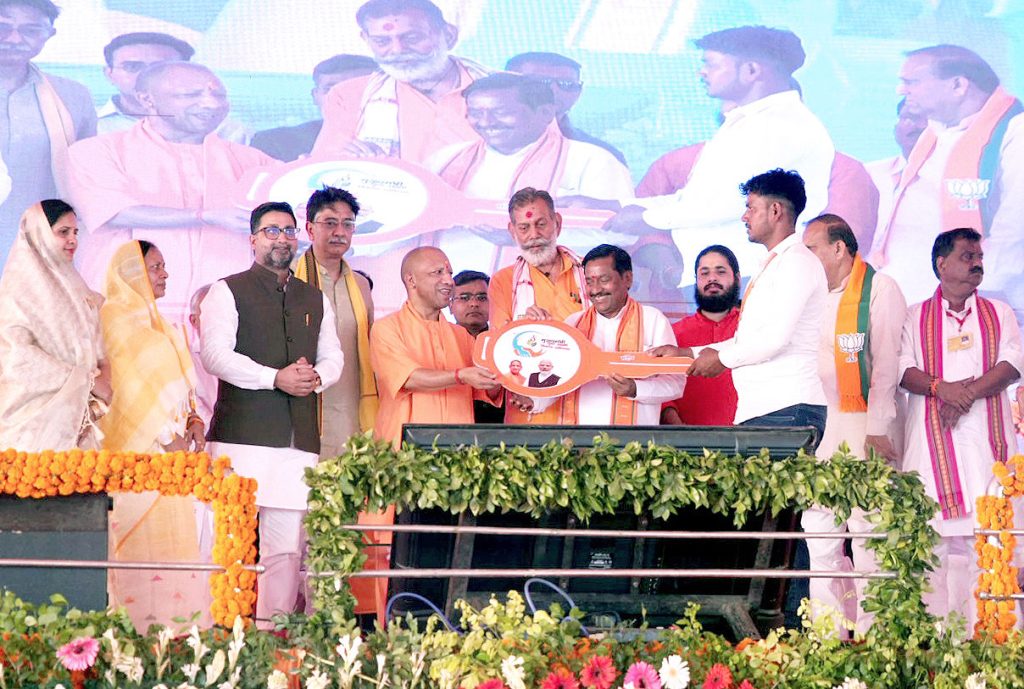 ललितपुर को मिली ₹1,766 करोड़ की विकास परियोजनाओं की सौगात, मुख्यमंत्री योगी आदित्यनाथ ने किया लोकार्पण एवं शिलान्यास