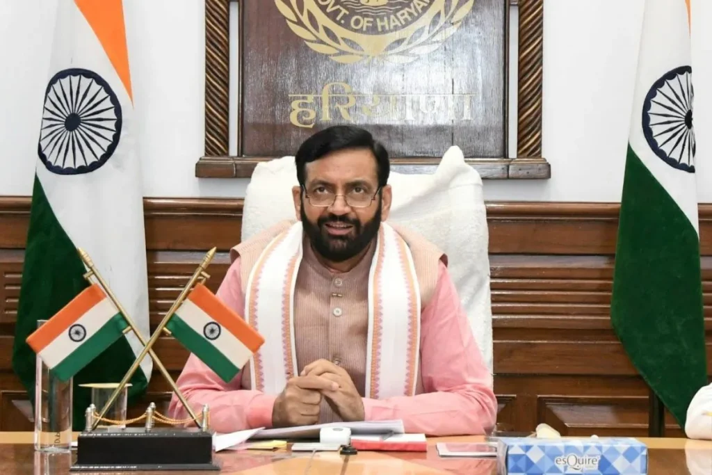 हरियाणा के सरकारी अस्पतालों और मेडिकल कॉलेजों की छतों पर लगेंगे सोलर पैनल, बिजली बचत को मिलेगा बढ़ावा