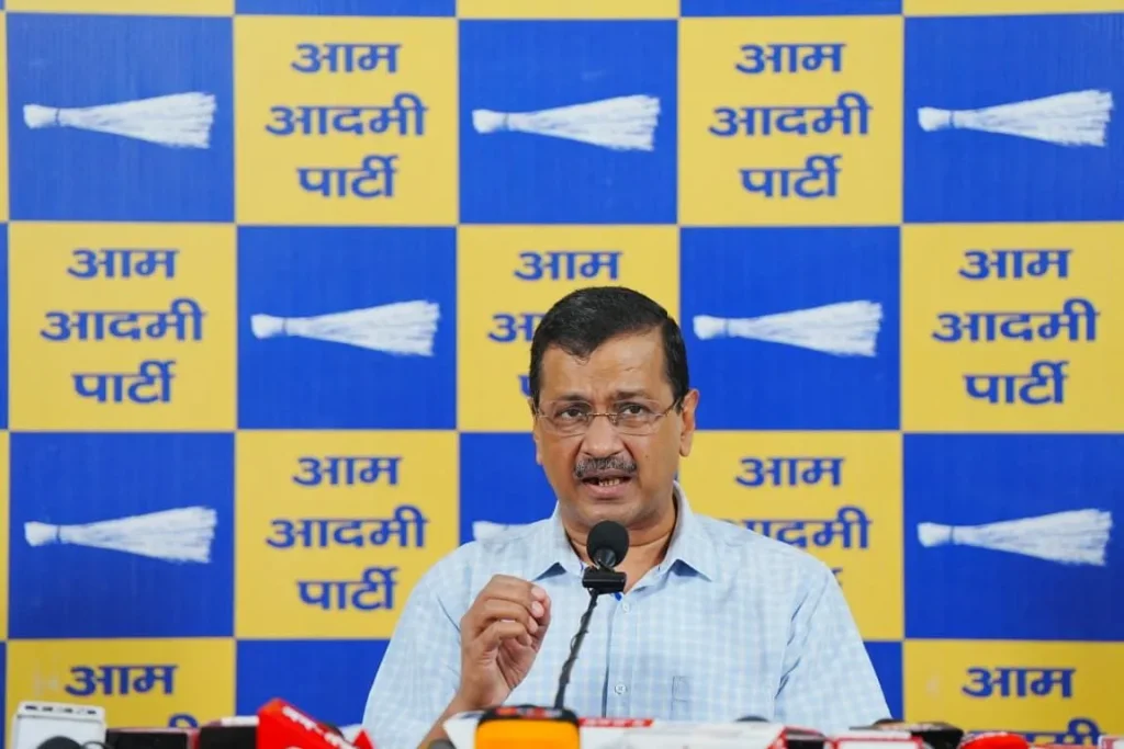 E20 पेट्रोल को लेकर अरविंद केजरीवाल का बड़ा बयान, केंद्र सरकार और ऑटो कंपनियों पर उठाए सवाल