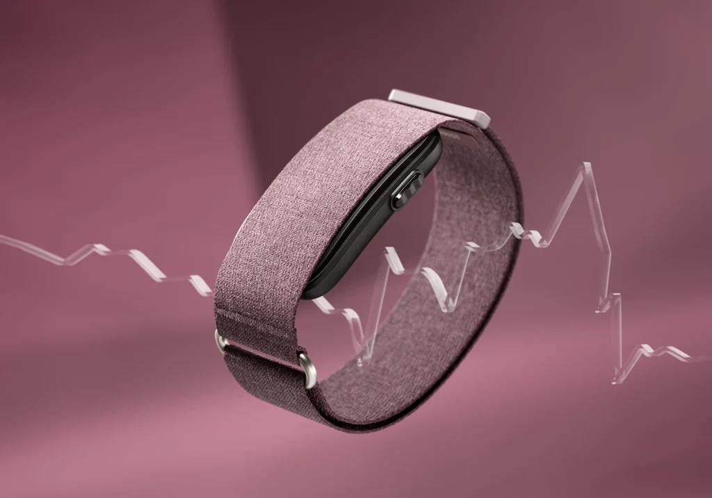 Garmin Cirqa Smart Band Launch: स्क्रीनलेस डिजाइन के साथ आया नया फिटनेस बैंड, Fitbit और Whoop को देगा टक्कर Garmin Cirqa Smart Band Launch: स्क्रीनलेस डिजाइन के साथ आया नया फिटनेस बैंड, Fitbit और Whoop को देगा टक्कर