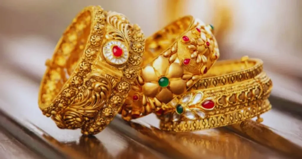 Gold-Silver Rate Today: आज आपके शहर में क्या है सोने-चांदी का भाव? जानें 24, 22 और 18 कैरेट के ताजा रेट Gold-Silver Rate Today: आज आपके शहर में क्या है सोने-चांदी का भाव? जानें 24, 22 और 18 कैरेट के ताजा रेट