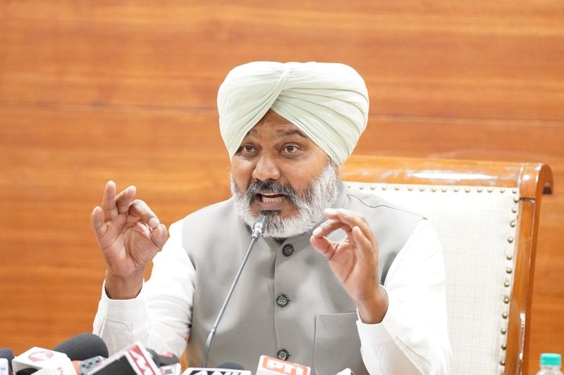 पंजाब सरकार का सख्त अल्टीमेटम: OTS योजना की समय सीमा से पहले जमा करें VAT बकाया पंजाब सरकार का सख्त अल्टीमेटम: OTS योजना की समय सीमा से पहले जमा करें VAT बकाया