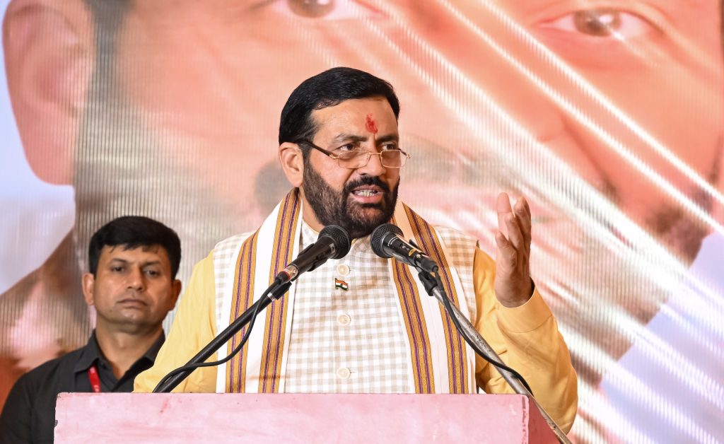 मुख्यमंत्री नायब सिंह सैनी का सेवा संदेश, फगवाड़ा में रक्तदान शिविर में शामिल होकर एंबुलेंस सेवा का किया लोकार्पण