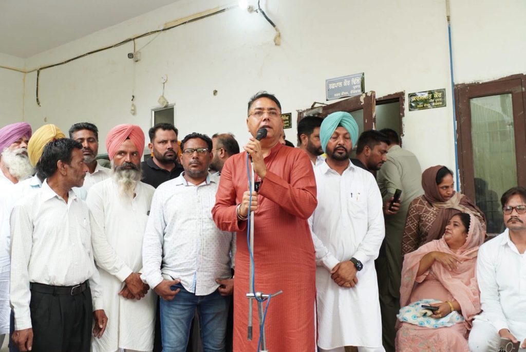 संगठन को मजबूती देने की दिशा में कदम, रच्छपाल कौर सहित तीन नेताओं को मिली अहम जिम्मेदारियां संगठन को मजबूती देने की दिशा में कदम, रच्छपाल कौर सहित तीन नेताओं को मिली अहम जिम्मेदारियां