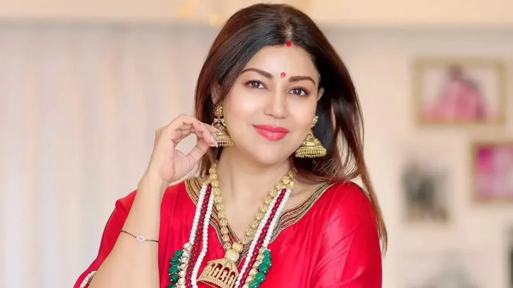 103 डिग्री से ज्यादा बुखार से परेशान देबिना बनर्जी, बेटी में भी दिखे वायरल फीवर के लक्षण