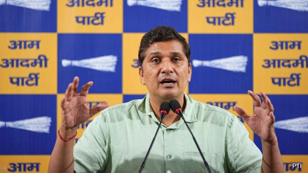 FCI चावल विवाद पर सौरभ भारद्वाज का हमला, मनजिंदर सिरसा के पत्र पर उठाए सवाल FCI चावल विवाद पर सौरभ भारद्वाज का हमला, मनजिंदर सिरसा के पत्र पर उठाए सवाल