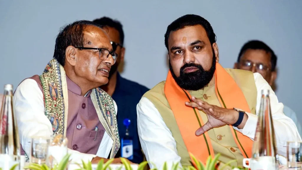 प्रधानमंत्री आवास योजना का बढ़ा दायरा, अब बाइक और 5 एकड़ तक जमीन वाले परिवारों को भी मिल सकता है पक्का घर, बिहार में बड़ा ऐलान प्रधानमंत्री आवास योजना का बढ़ा दायरा, अब बाइक और 5 एकड़ तक जमीन वाले परिवारों को भी मिल सकता है पक्का घर, बिहार में बड़ा ऐलान