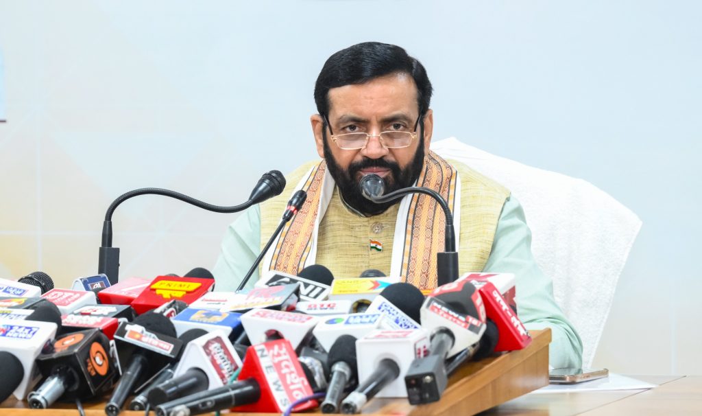 DBT से पात्र परिवारों तक पहुंच रहा योजनाओं का लाभ, मुख्यमंत्री नायब सिंह सैनी ने सुशासन पर दिया जोर