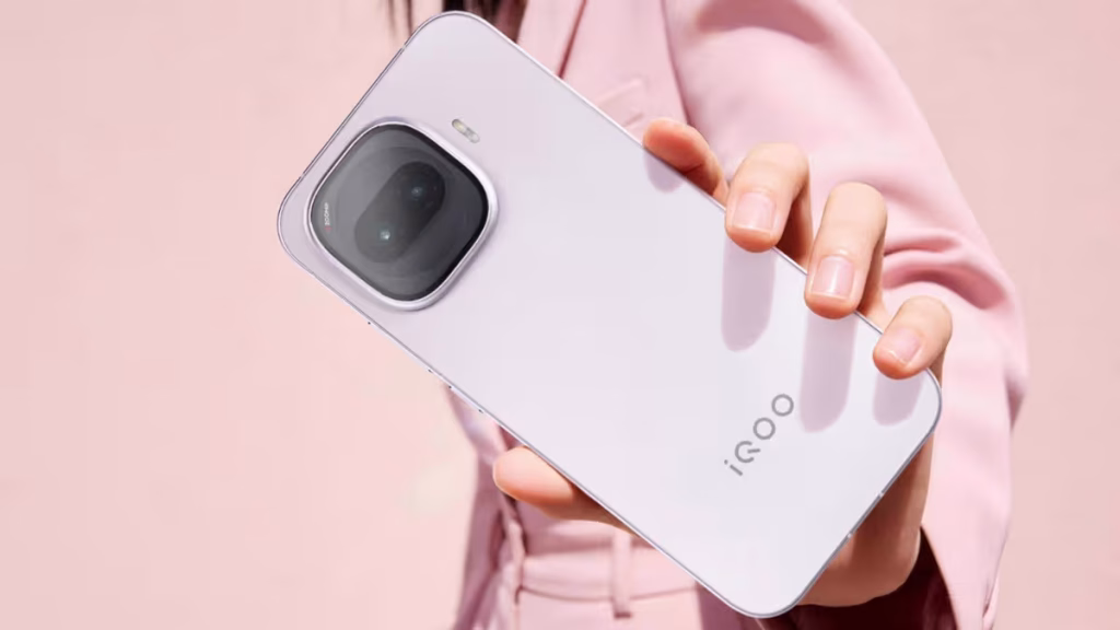 iQOO Z11S Launch: 10,000mAh Battery और 144Hz AMOLED Display के साथ धांसू फोन लॉन्च, जानें कीमत और फीचर्स