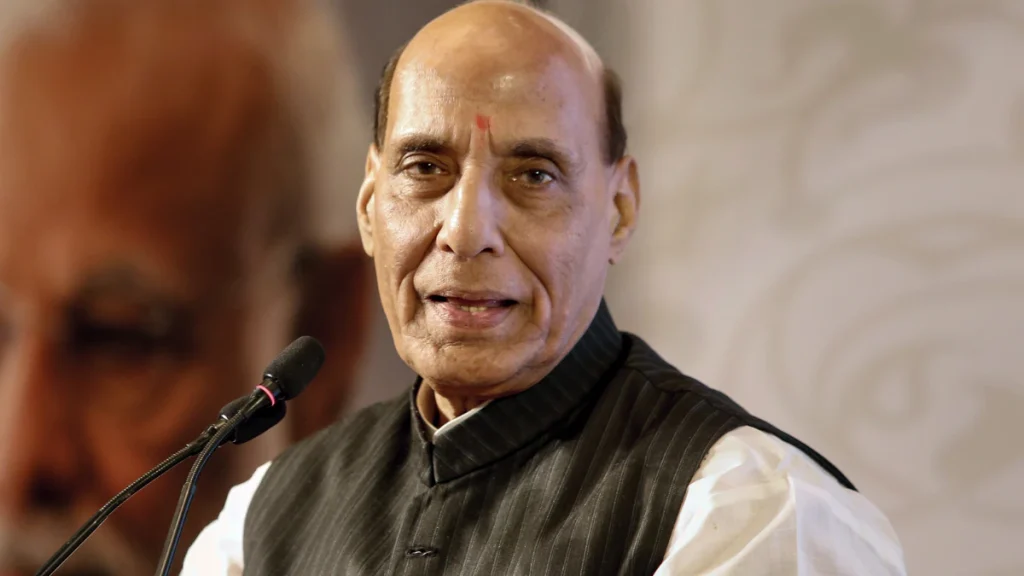 अनुच्छेद 370 के 7 साल पूरे, राजनाथ सिंह ने बताया ऐतिहासिक फैसला, शांति और प्रगति का नया युग शुरू