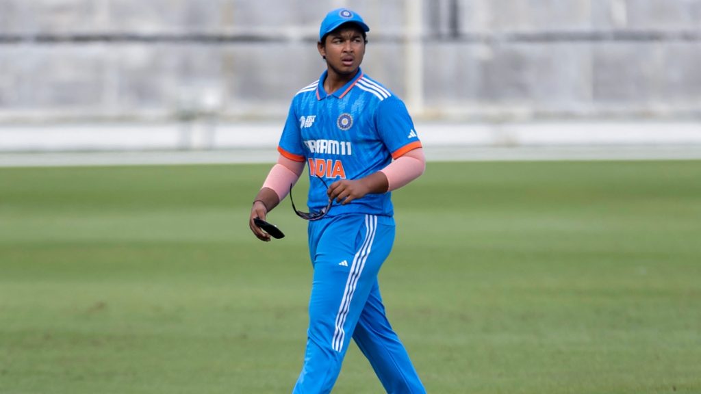 वैभव सूर्यवंशी को राहुल द्रविड़ ने दिया गुरुमंत्र, IPL के साथ रेड-बॉल क्रिकेट पर ध्यान देने की सलाह