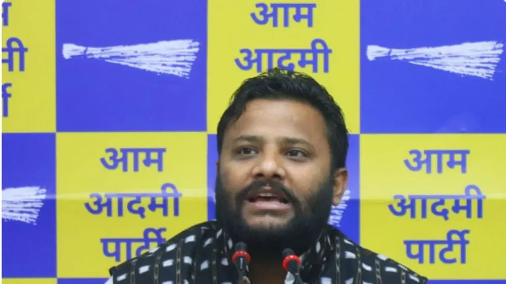 कल्याणपुरी में युवक की हत्या पर AAP नेता कुलदीप कुमार का हमला, नशे के खिलाफ कार्रवाई की मांग