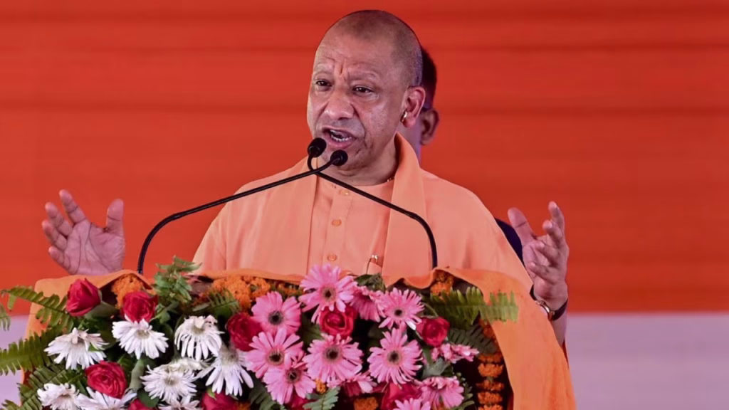 कोटेदारों का कमीशन बढ़ा, मुख्यमंत्री योगी आदित्यनाथ ने राशन व्यवस्था में किए बड़े बदलाव कोटेदारों का कमीशन बढ़ा, मुख्यमंत्री योगी आदित्यनाथ ने राशन व्यवस्था में किए बड़े बदलाव