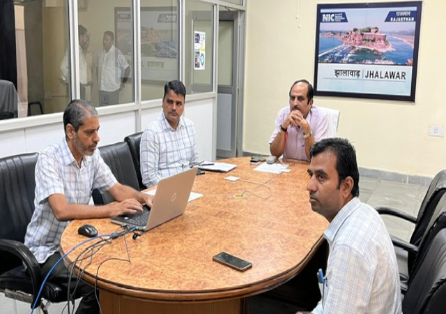 झालावाड़ में 278 मतदान दलों का द्वितीय रैंडमाइजेशन पूरा, 249 सक्रिय और 29 रिजर्व दल निर्धारित झालावाड़ में 278 मतदान दलों का द्वितीय रैंडमाइजेशन पूरा, 249 सक्रिय और 29 रिजर्व दल निर्धारित