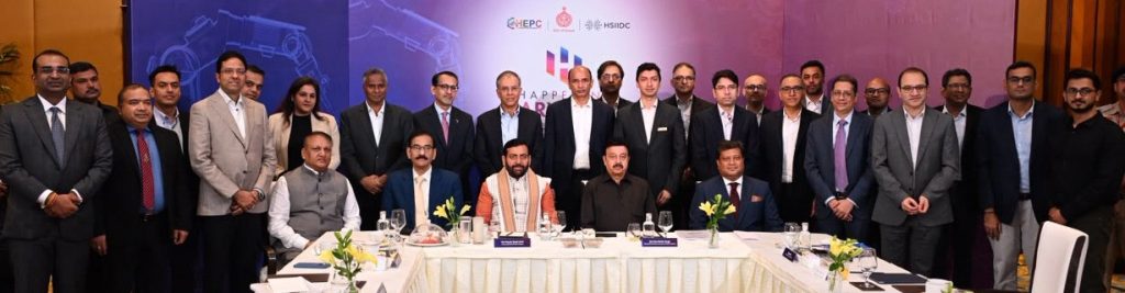मुंबई इंडस्ट्रियल मीट में मुख्यमंत्री नायब सैनी का उद्योगपतियों से संवाद, बोले- फाइल नहीं प्रोजेक्ट मूवमेंट पर जोर