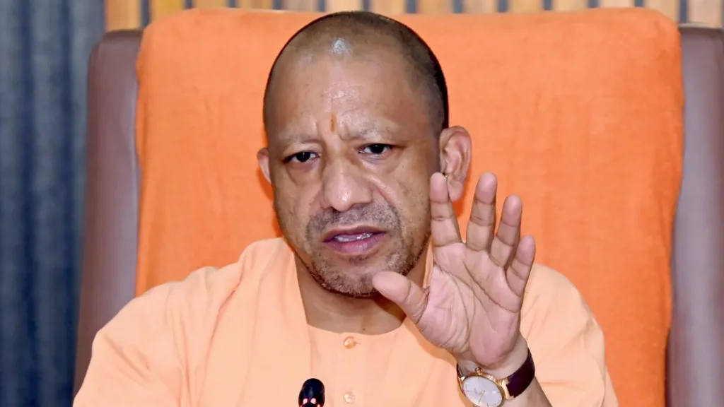 योगी कैबिनेट का बड़ा फैसला: हरिद्वार तक पहुंचेगा गंगा एक्सप्रेसवे, ₹10,761 करोड़ से जुड़ेंगी दो कुंभ नगरियां योगी कैबिनेट का बड़ा फैसला: हरिद्वार तक पहुंचेगा गंगा एक्सप्रेसवे, ₹10,761 करोड़ से जुड़ेंगी दो कुंभ नगरियां