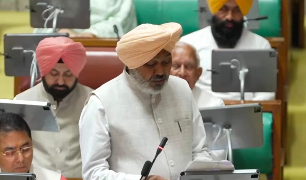 हरपाल सिंह चीमा का अकाली दल और कांग्रेस पर हमला, श्री अकाल तख्त साहिब के आदेशों को लेकर कही बड़ी बात