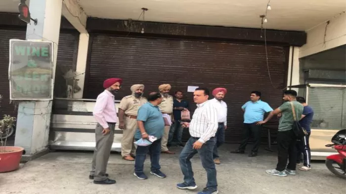 15 सितंबर को जालंधर में बंद रहेंगी मीट-मछली की दुकानें, होटल-ढाबों के लिए भी आदेश जारी 15 सितंबर को जालंधर में बंद रहेंगी मीट-मछली की दुकानें, होटल-ढाबों के लिए भी आदेश जारी