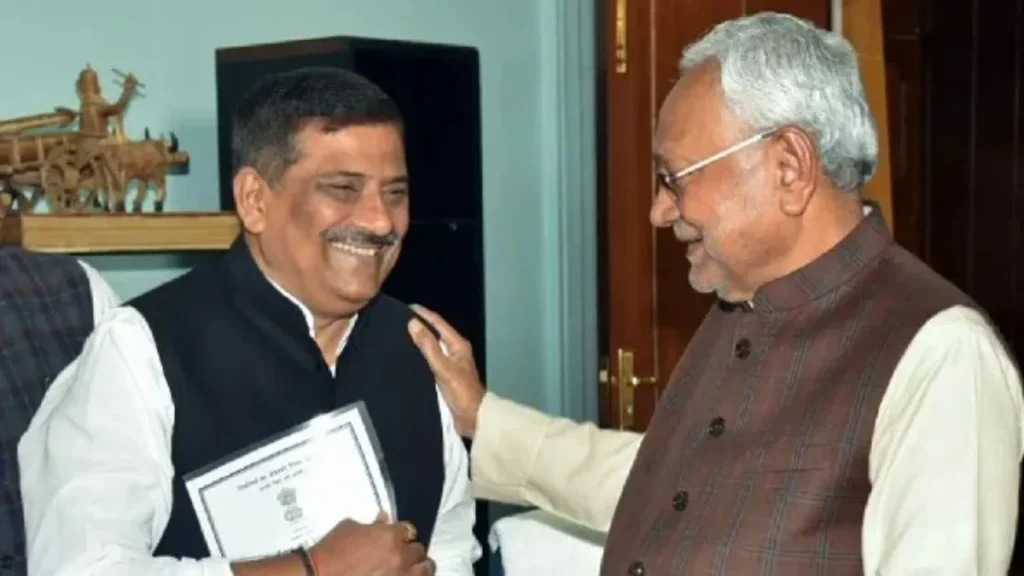 JDU के नाम में होगा बदलाव? संजय झा ने ‘जनता दल नीतीश’ करने का दिया सुझाव JDU के नाम में होगा बदलाव? संजय झा ने ‘जनता दल नीतीश’ करने का दिया सुझाव