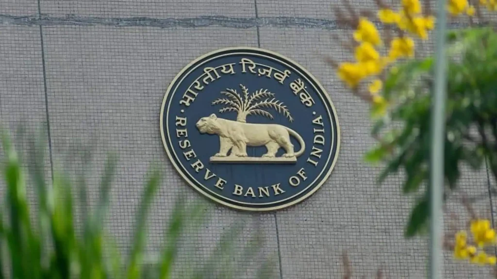 RBI की 7 लाख करोड़ रुपये की VRRR नीलामी में बैंकों ने क्यों दिखाई कम दिलचस्पी? समझें पूरी वजह