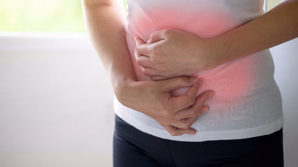 Stomach Gurgling: पेट में बार-बार आती है गुड़-गुड़ की आवाज? इन लक्षणों को बिल्कुल न करें नजरअंदाज
