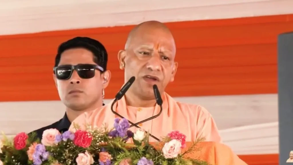 बहराइच में विपक्ष पर बरसे मुख्यमंत्री योगी, बोले- बच्चों की मौत छिपाने के लिए इंसेफेलाइटिस को बताया जाता था ‘अज्ञात बीमारी’ बहराइच में विपक्ष पर बरसे मुख्यमंत्री योगी, बोले- बच्चों की मौत छिपाने के लिए इंसेफेलाइटिस को बताया जाता था ‘अज्ञात बीमारी’
