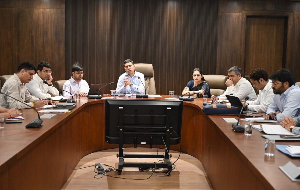 गुरुग्राम में वायु प्रदूषण रोकने की तैयारी तेज, 8 एयर क्वालिटी मॉनिटरिंग स्टेशन बनाने का लक्ष्य गुरुग्राम में वायु प्रदूषण रोकने की तैयारी तेज, 8 एयर क्वालिटी मॉनिटरिंग स्टेशन बनाने का लक्ष्य