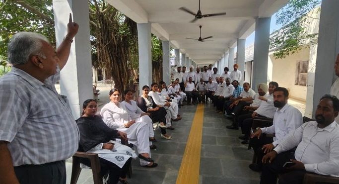 पंजाब-हरियाणा और चंडीगढ़ में आज वकीलों का काम बंद, अमनिंदर सिंह मान के समर्थन में फैसला पंजाब-हरियाणा और चंडीगढ़ में आज वकीलों का काम बंद, अमनिंदर सिंह मान के समर्थन में फैसला