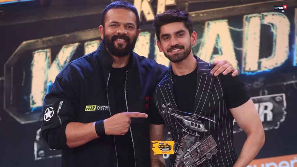 Khatron Ke Khiladi 15 Winner: अविनाश मिश्रा ने जीती ट्रॉफी, 20 लाख कैश समेत मिले ये इनाम Khatron Ke Khiladi 15 Winner: अविनाश मिश्रा ने जीती ट्रॉफी, 20 लाख कैश समेत मिले ये इनाम