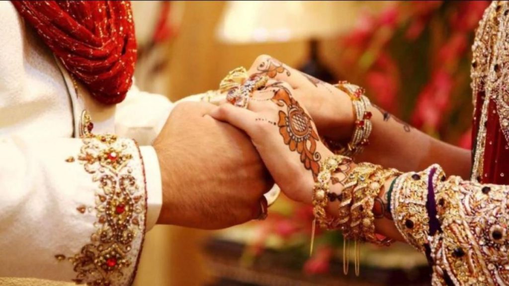 अंतरजातीय विवाह प्रोत्साहन योजना: आदित्य और खुशी को मिली सरकारी मदद, नई जिंदगी की शुरुआत हुई आसान