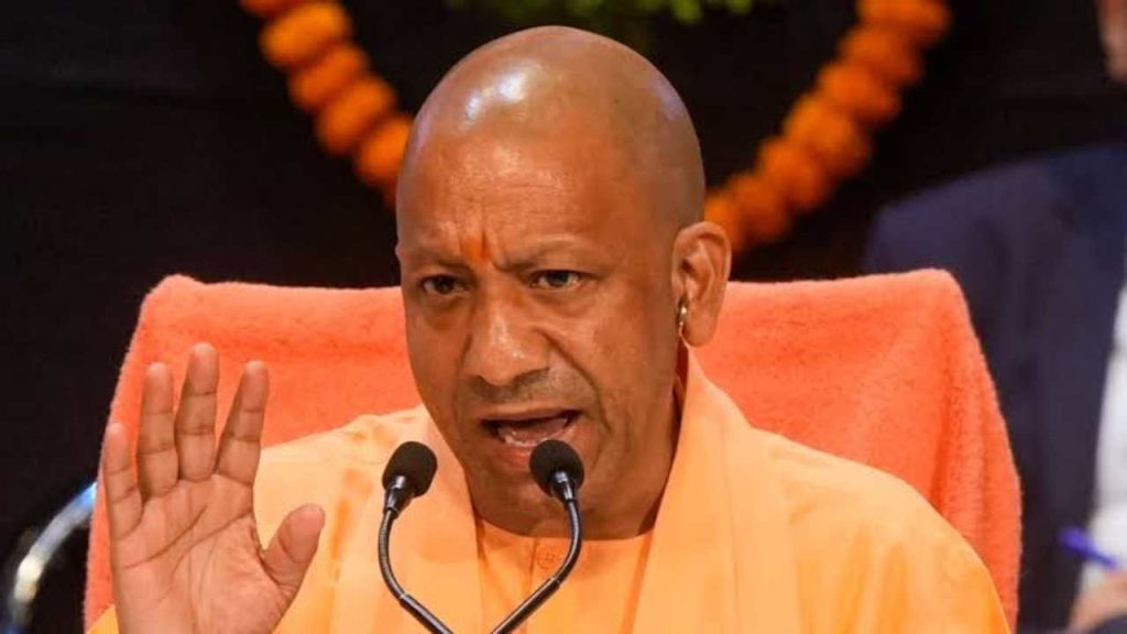 यूपी में अपराधियों पर बड़ी कार्रवाई, 23,601 गिरफ्तारियां और ₹15,233 करोड़ की संपत्ति जब्त