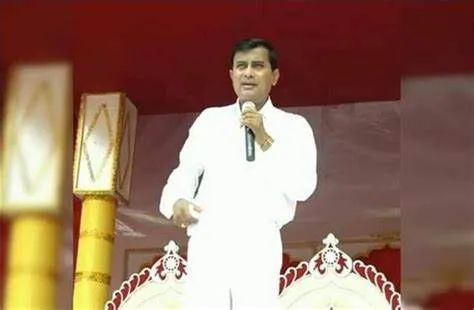 Madhya Pradesh से खास कनेक्शन हाथरस हादसे के ‘भोले बाबा’ का, ग्वालियर में किराए का मकान लेकर आलीशान आश्रम बनाया Madhya Pradesh News