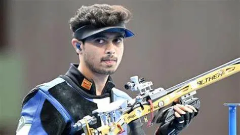 Swapnil Kusale ने 50 मीटर राइफल 3 पोजीशन पुरुष स्पर्धा में कांस्य पदक जीता Swapnil Kusale won bronze medal