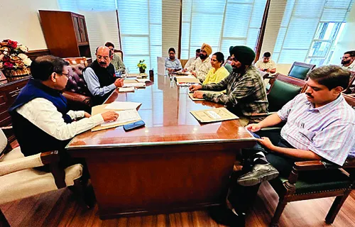 कैबिनेट मंत्री Mohinder Bhagat ने बागवानी विभाग के कार्यों और विभिन्न योजनाओं की समीक्षा की कैबिनेट मंत्री Mohinder Bhagat ने बागवानी विभाग के कार्यों और विभिन्न योजनाओं की समीक्षा की