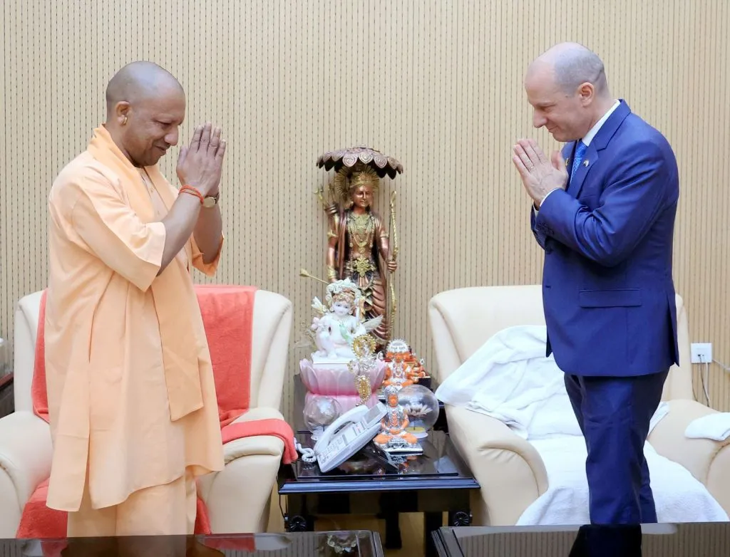 CM Yogi से इज़राइल के राजदूत ने शिष्टाचार भेंट की