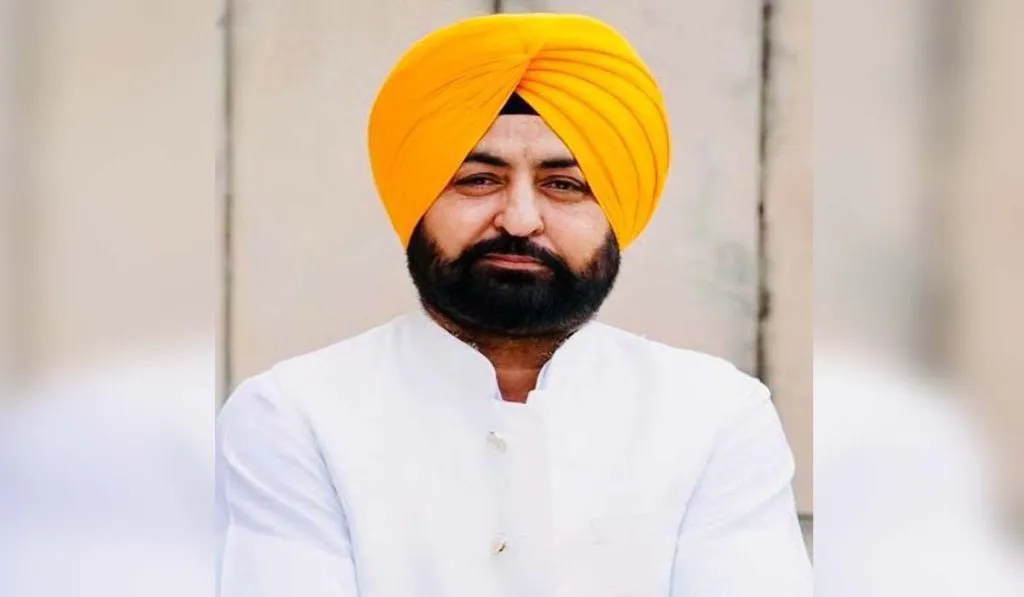 Hardeep Singh Mundian: भूखंडों के पंजीयन के लिए अनापत्ति प्रमाण पत्र के प्रावधान का कड़ाई से अनुपालन सुनिश्चित करें Hardeep Singh Mundian: भूखंडों के पंजीयन के लिए अनापत्ति प्रमाण पत्र के प्रावधान का कड़ाई से अनुपालन सुनिश्चित करें