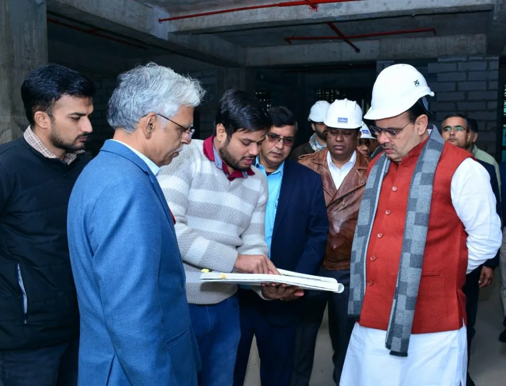 CM Bhajan Lal Sharma: दिल्ली स्थित बीकानेर हाउस, उदयपुर हाउस और पुनर्निर्माणाधीन राजस्थान हाउस का अवलोकन CM Bhajan Lal Sharma: दिल्ली स्थित बीकानेर हाउस, उदयपुर हाउस और पुनर्निर्माणाधीन राजस्थान हाउस का अवलोकन