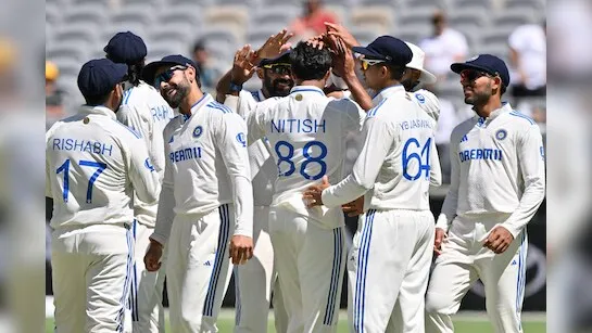 IND vs AUS: ब्रिस्बेन की जीत के दो हीरो, एक भारत में धमाल मचा रहा है, दूसरा टीवी पर और टीम इंडिया की हार बचाने की कोशिश कर रहा है