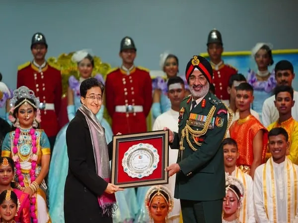 दिल्ली की मुख्यमंत्री आतिशी ने एनसीसी गणतंत्र दिवस शिविर 2025 का दौरा किया