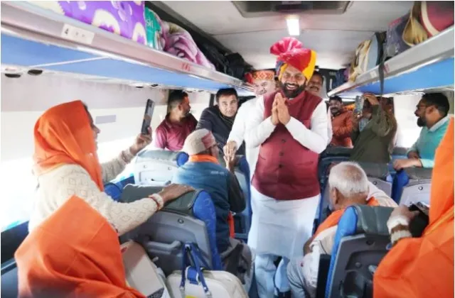 गणतंत्र दिवस पर मुख्यमंत्री श्री नायब सिंह सैनी ने महाकुंभ के लिए किया पहला जत्था रवाना 