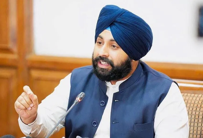 हरभजन सिंह ईटीओ: पीडब्ल्यूडी ने बजट में 46% वृद्धि के साथ 2024 में मील का पत्थर हासिल किया हरभजन सिंह ईटीओ: पीडब्ल्यूडी ने बजट में 46% वृद्धि के साथ 2024 में मील का पत्थर हासिल किया