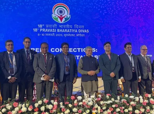 इरेडा के सीएमडी ने 18वें प्रवासी भारतीय दिवस सम्मेलन में प्रेरक पैनल परिचर्चा का संचालन किया