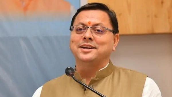 मुख्यमंत्री पुष्कर सिंह धामी स्टेडियम पहुंचे, खिलाड़ियों को उत्साहित किया, और खिलाड़ियों के साथ भोजन किया